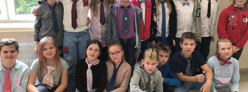 Dzień Chłopaka, muchy i krawata 