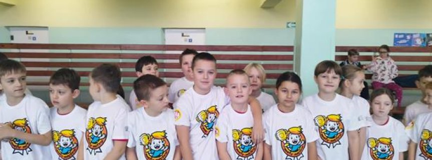 Zawody sportowe klas 1-3.